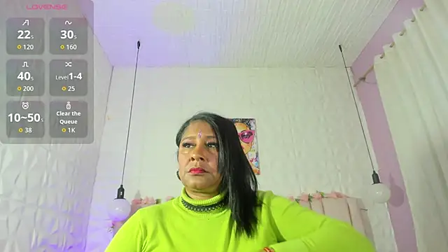 mya blaze online show from November 2025 01:11:01 PM