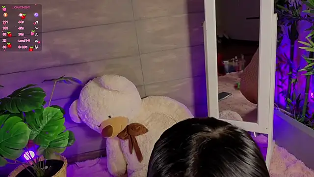 MeganAdamms online show from February 2026 12:05:02 PM