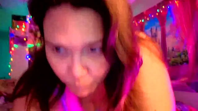 Snapshot of Princess__Kitty__ chatting on October 2025 03:55:01 PM Princess Kitty online show from October 2025 03:55:01 PM