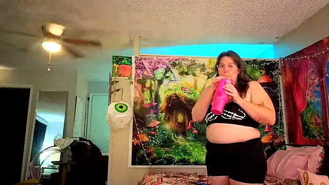 Princess  Kitty   online show from November 2025 10:41:02 PM