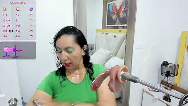 Luna Naughty1 online show from March 2026 07:39:01 PM