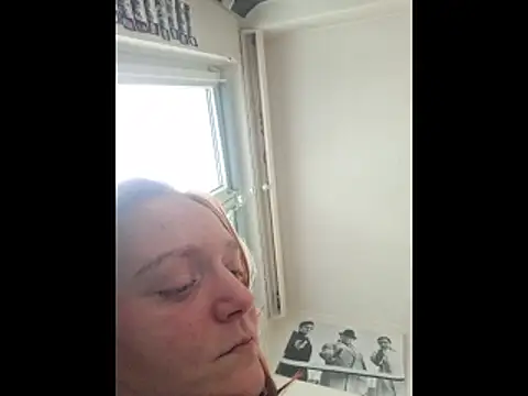 Charlotte AltS420 online show from October 2025 02:20:01 PM