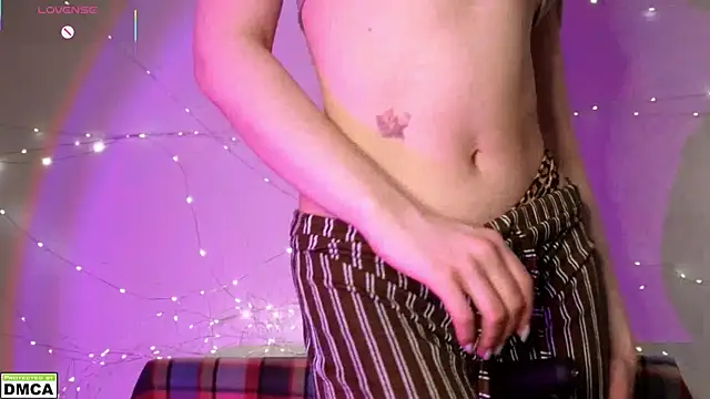 KattikissWiu online show from January 2026 08:26:02 PM