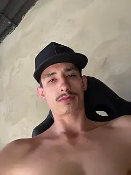 Damartinez27 online show from January 2026 09:40:01 PM