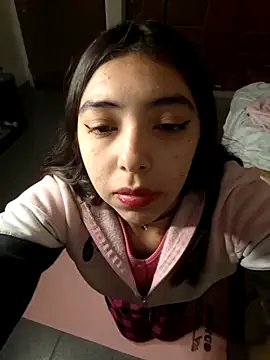 missapril0101 online show from May 2026 04:01:01 AM