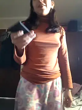 missapril0101 online show from June 2026 06:49:01 PM
