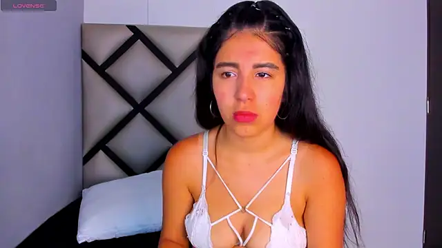 Lucy-23 online show from March 2026 04:54:02 AM