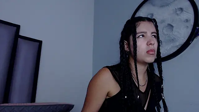 Lucy-23 online show from February 2026 05:30:02 AM