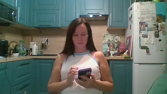 Snapshot of ALICAINWONDERLAND chatting on November 2025 07:02:02 PM ALICAINWONDERLAND online show from November 2025 07:02:02 PM