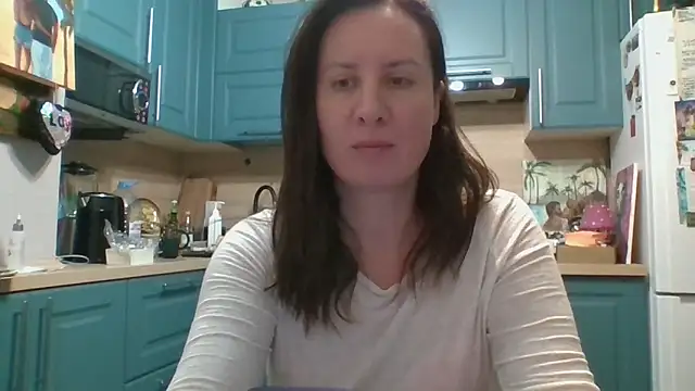 Snapshot of ALICAINWONDERLAND chatting on December 2025 06:09:01 PM ALICAINWONDERLAND online show from December 2025 06:09:01 PM