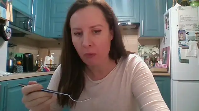 ALICAINWONDERLAND online show from December 2025 06:55:02 PM