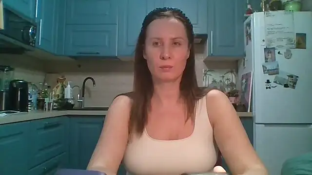 ALICAINWONDERLAND online show from April 2026 06:14:02 PM