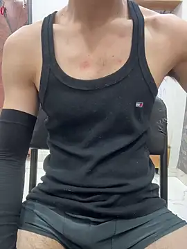 coupleyug online show from May 2026 03:30:01 PM