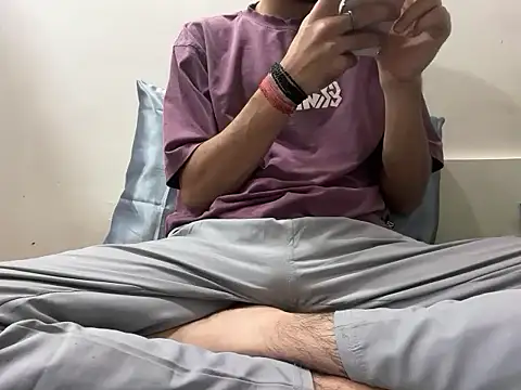 Snapshot of coupleyug chatting on December 2025 11:36:01 AM coupleyug online show from December 2025 11:36:01 AM