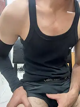 coupleyug online show from May 2026 03:50:02 PM