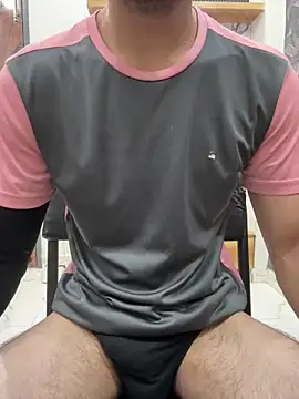 coupleyug online show from June 2026 12:38:01 PM