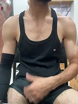 coupleyug online show from May 2026 05:49:02 PM