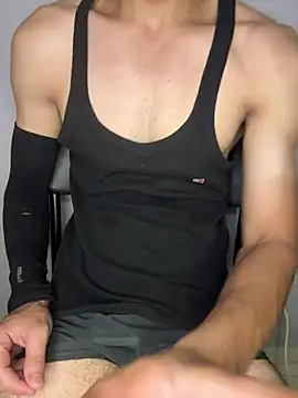 coupleyug online show from August 2026 12:33:02 PM