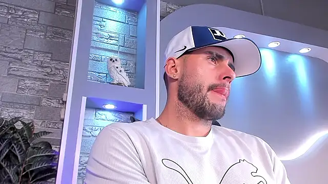 dominic de luca online show from February 2026 04:52:02 AM