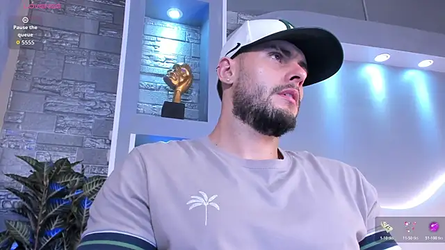 dominic de luca online show from April 2026 03:11:02 AM