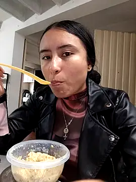 Venus Rivers online show from December 2025 01:10:01 PM