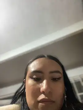 Venus Rivers online show from November 2025 01:28:01 AM