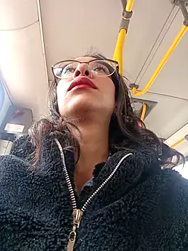 Engeelll online show from March 2026 06:32:02 PM