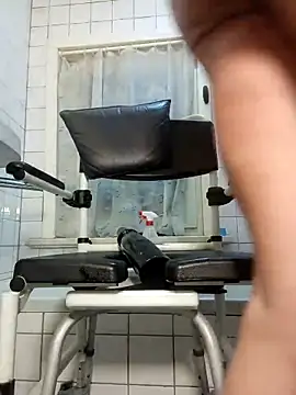 toywood online show from March 2026 09:04:02 PM