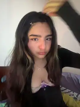 Snapshot of Clementyne30 chatting on September 2025 09:54:02 PM Clementyne30 online show from September 2025 09:54:02 PM