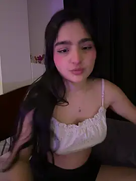 Clementyne30 online show from May 2026 02:19:01 AM