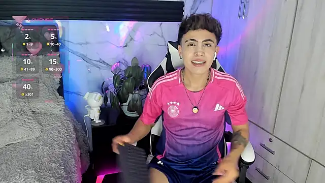 Snapshot of Saimonvela chatting on April 2026 05:52:01 AM Saimonvela online show from April 2026 05:52:01 AM