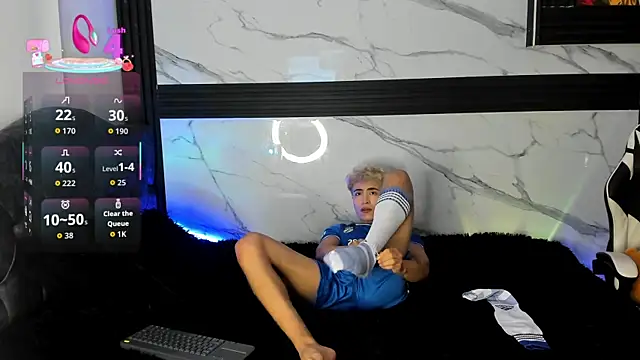 Snapshot of Saimonvela chatting on January 2026 04:52:02 AM Saimonvela online show from January 2026 04:52:02 AM