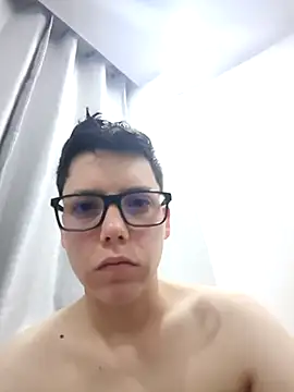 SpencerMontgomery online show from November 2025 03:00:02 AM