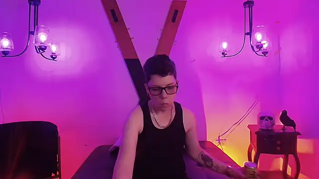 SpencerMontgomery online show from November 2025 07:50:02 PM