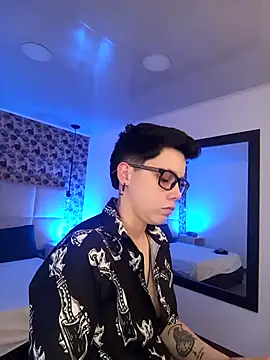 SpencerMontgomery online show from October 2025 07:13:02 PM