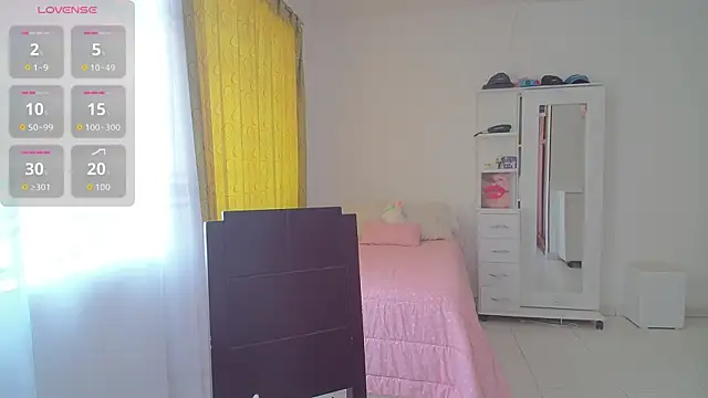 violetta blackk online show from September 2025 05:30:01 PM