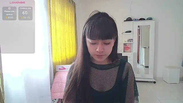 violetta blackk online show from September 2025 04:35:02 PM