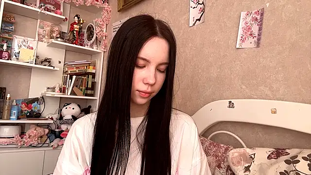 Snapshot of AxyKitten chatting on September 2025 12:16:01 PM AxyKitten online show from September 2025 12:16:01 PM