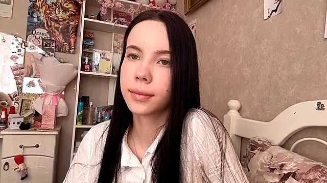 Snapshot of AxyKitten chatting on September 2025 12:16:01 PM AxyKitten online show from September 2025 12:16:01 PM