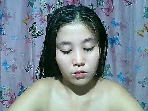 Snapshot of SexyAsianPussy4u chatting on July 2026 05:26:02 AM SexyAsianPussy4u online show from July 2026 05:26:02 AM