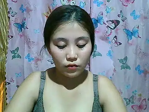 Snapshot of SexyAsianPussy4u chatting on June 2026 05:50:01 AM SexyAsianPussy4u online show from June 2026 05:50:01 AM