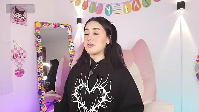 justonecute online show from April 2026 01:01:02 AM