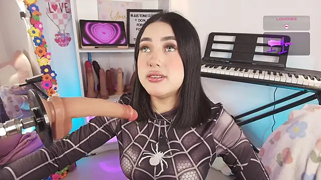 justonecute online show from March 2026 12:11:02 AM