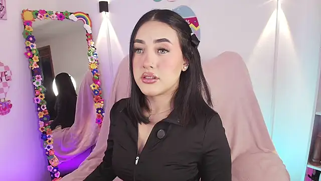 justonecute online show from April 2026 01:40:01 AM