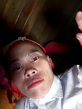 CoMay003 online show from October 2025 09:54:01 AM
