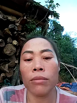 CoMay003 online show from September 2025 10:42:01 AM