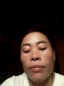 CoMay003 online show from October 2025 05:38:02 AM