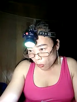 CoMay003 online show from February 2026 05:12:02 PM