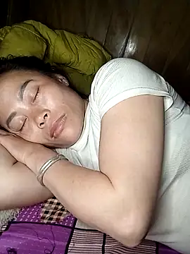 CoMay003 online show from March 2026 06:42:02 AM