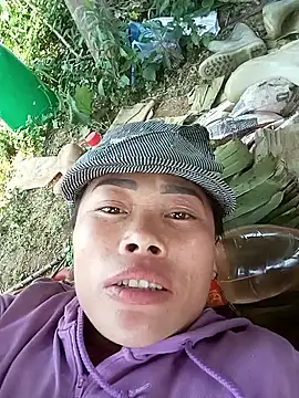 CoMay003 online show from April 2026 05:22:02 AM